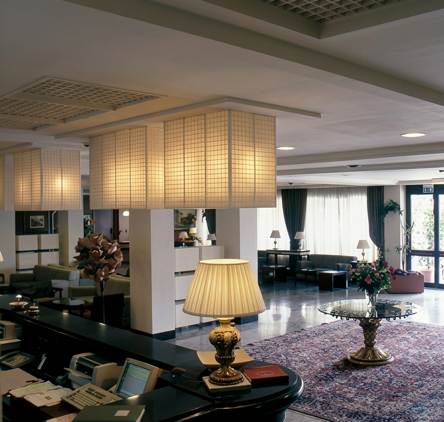 Controsoffitto e soffitto in gesso — Hotel Plaza Perugia